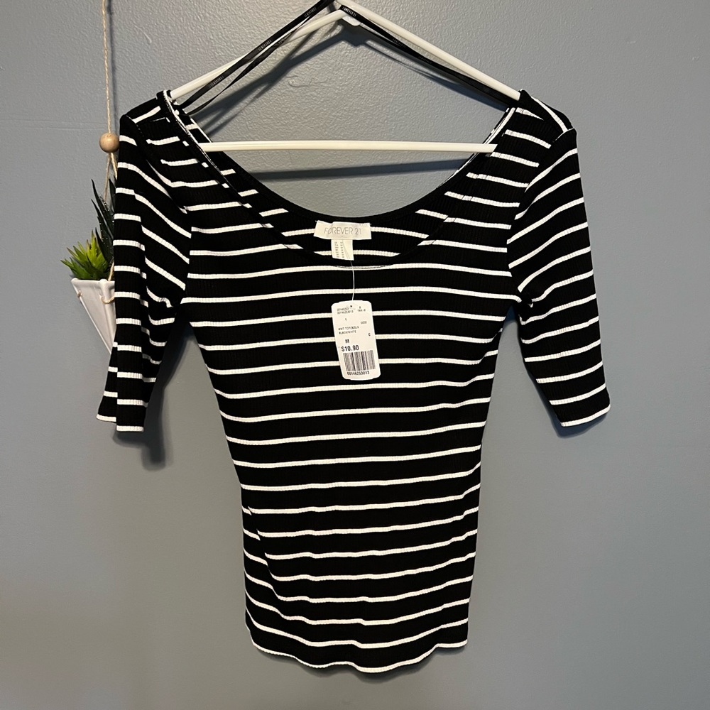 Forever 21 Striped shirt NWT